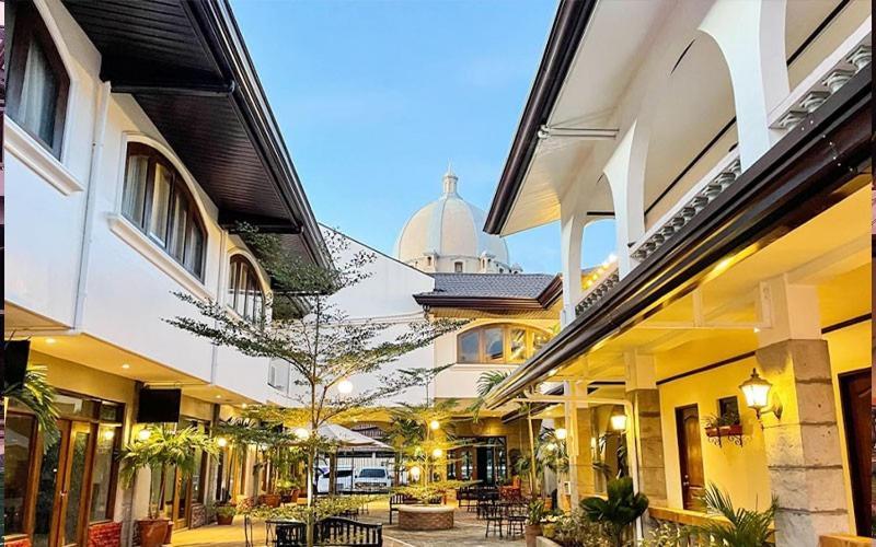 Solano Hotel & Resort At Casa Ysabel Lipa City Bagian luar foto